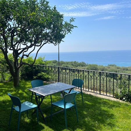 Bikeandclimb B&B Finale Ligure Exterior foto